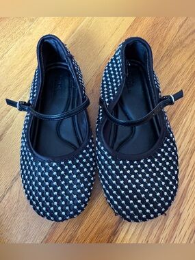 ZARA Toddler Girl’s Black & Silver Embroidered Mary Jane Flats Size 9